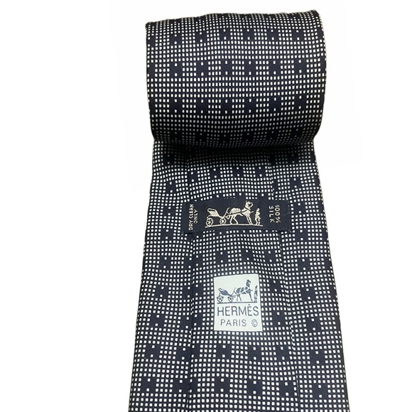SOLD HERMÈS Authentic 100% Silk Blue H Logo Print Three Folded Hand Sewn Tie - Picture 4 of 14